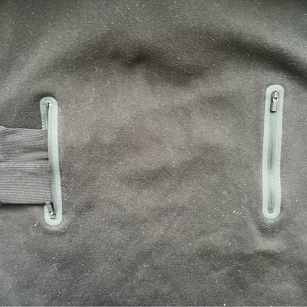 Athleta sweatshirt, size M - Picture 4 of 5